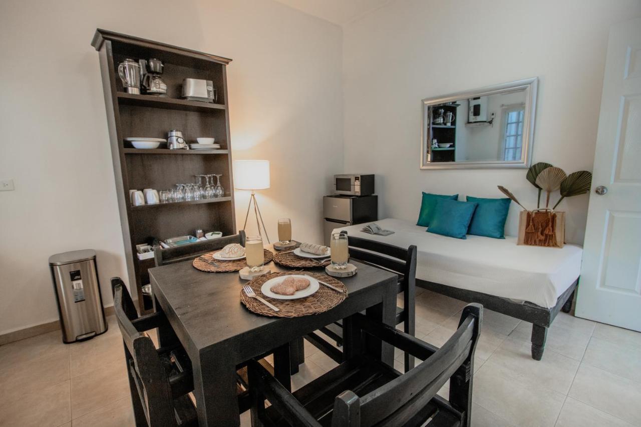 Nasim Condo Hotel Con Acceso Beach Club Gratis, Metros 5Th Avenida Playa del Carmen Esterno foto