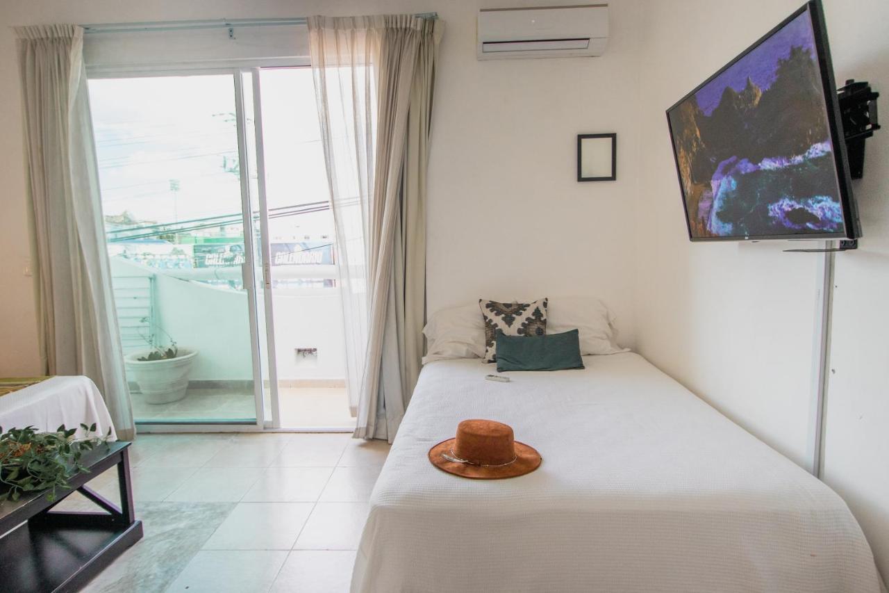 Nasim Condo Hotel Con Acceso Beach Club Gratis, Metros 5Th Avenida Playa del Carmen Esterno foto