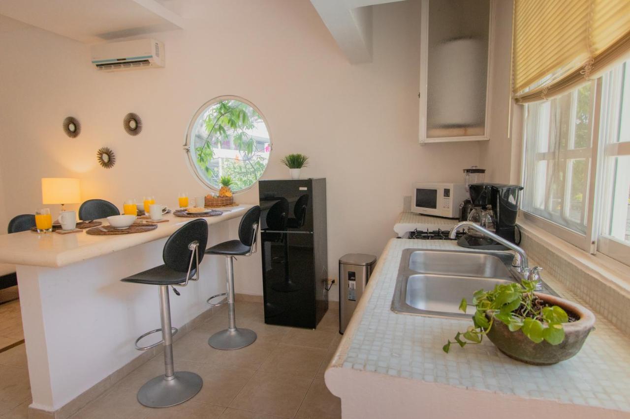 Nasim Condo Hotel Con Acceso Beach Club Gratis, Metros 5Th Avenida Playa del Carmen Esterno foto