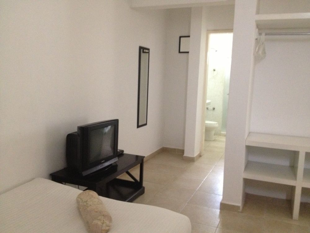 Nasim Condo Hotel Con Acceso Beach Club Gratis, Metros 5Th Avenida Playa del Carmen Esterno foto